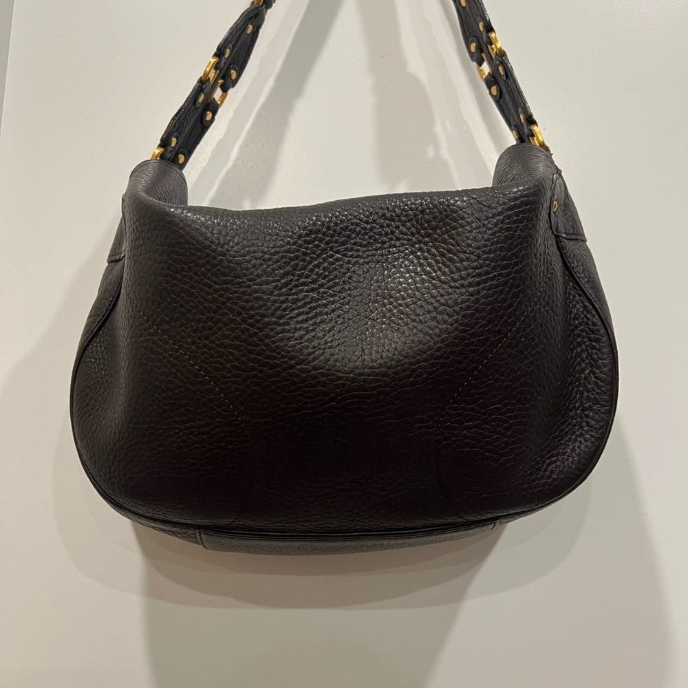 Cole Haan Dark Brown Leather Shoulder Bag With Gold Hardware. - Picture 5 of 13